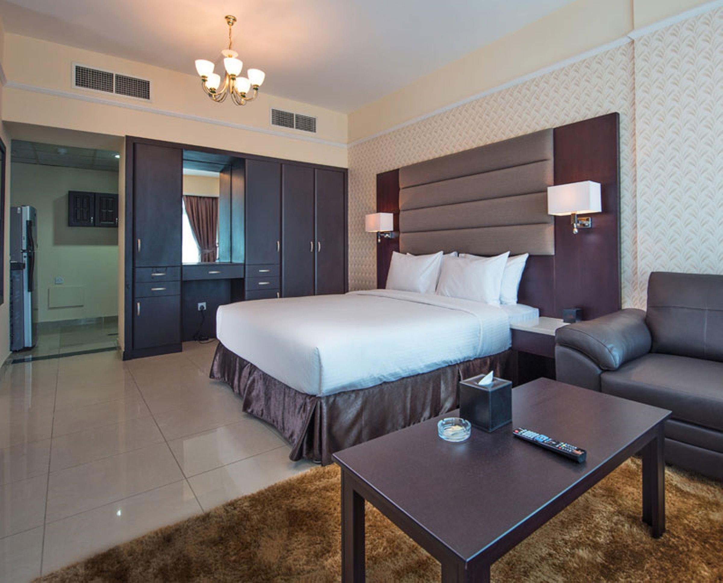 Sunday Mega Hotel Sheikh Zayed Road Near Difc Formerly Emirates Grand Hotel Dubai Exteriör bild