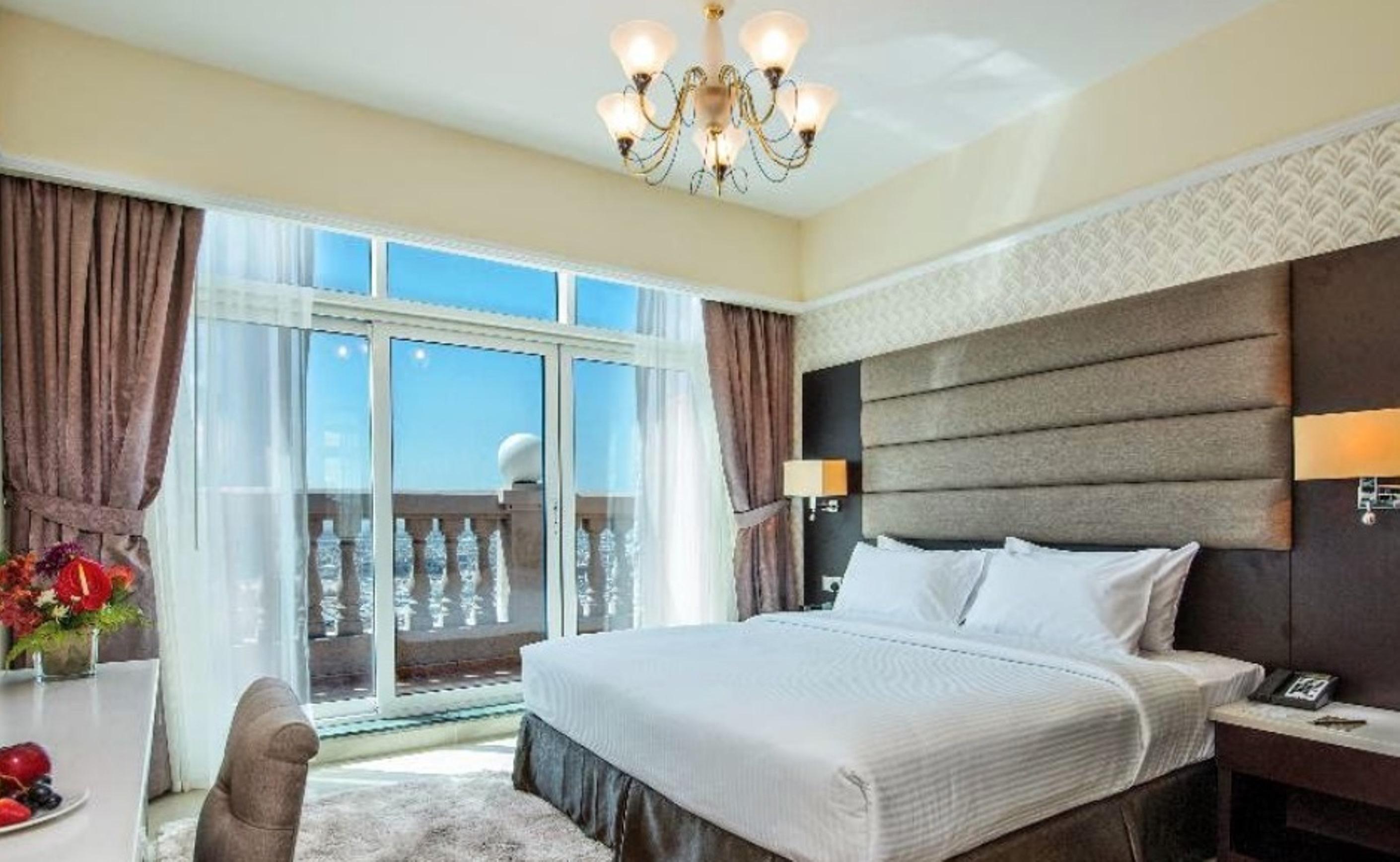 Sunday Mega Hotel Sheikh Zayed Road Near Difc Formerly Emirates Grand Hotel Dubai Exteriör bild