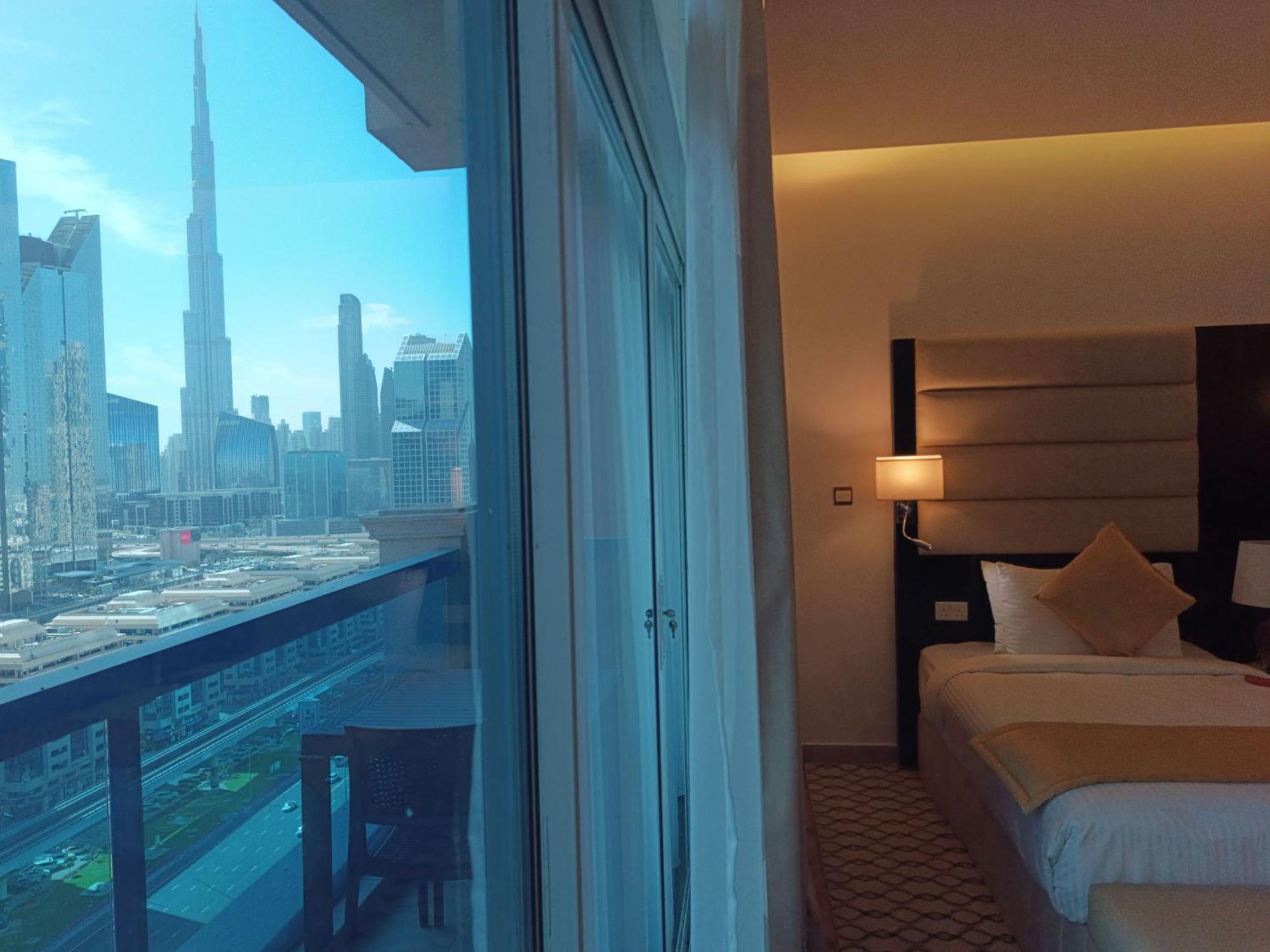 Sunday Mega Hotel Sheikh Zayed Road Near Difc Formerly Emirates Grand Hotel Dubai Exteriör bild