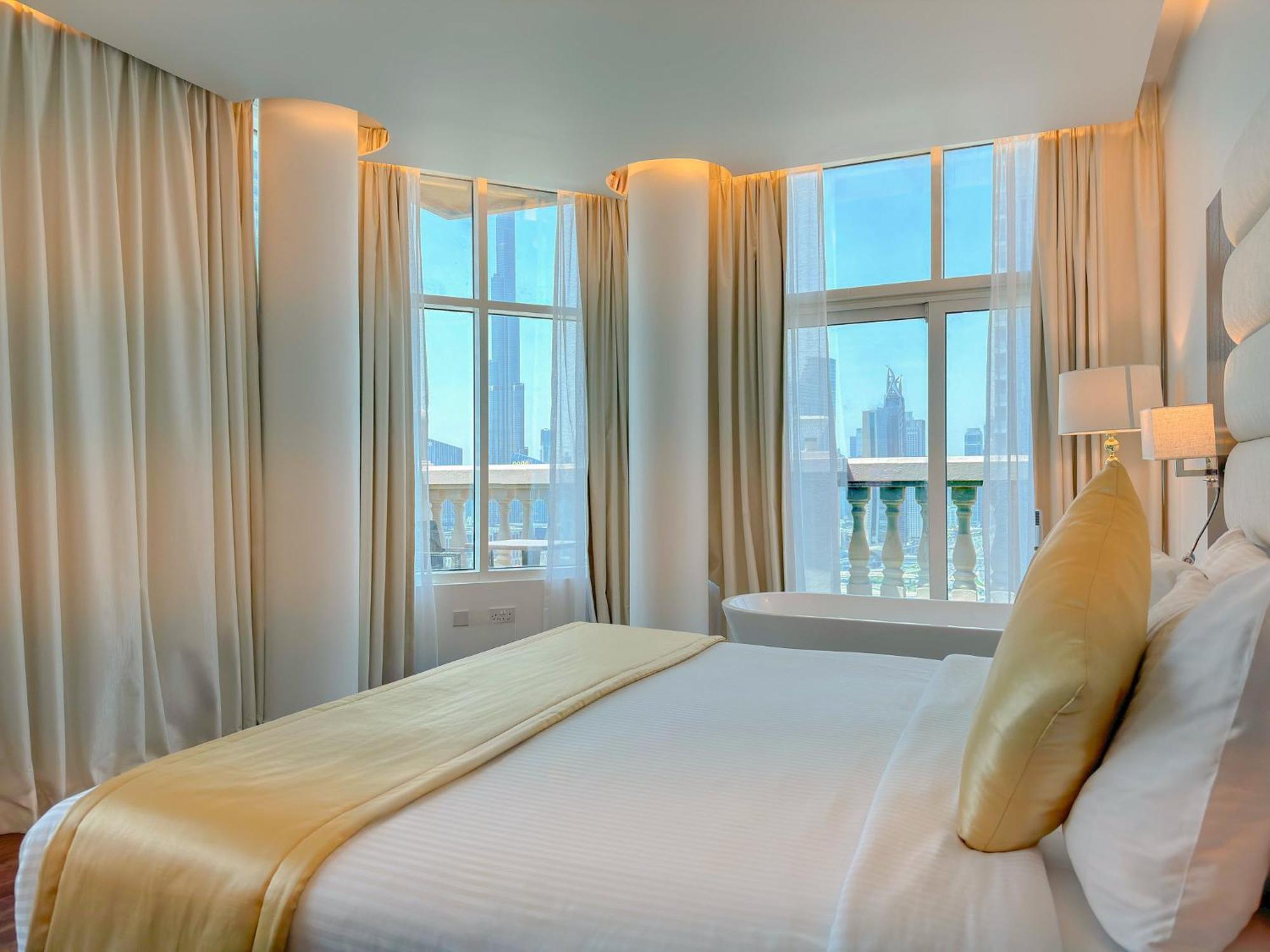 Sunday Mega Hotel Sheikh Zayed Road Near Difc Formerly Emirates Grand Hotel Dubai Exteriör bild