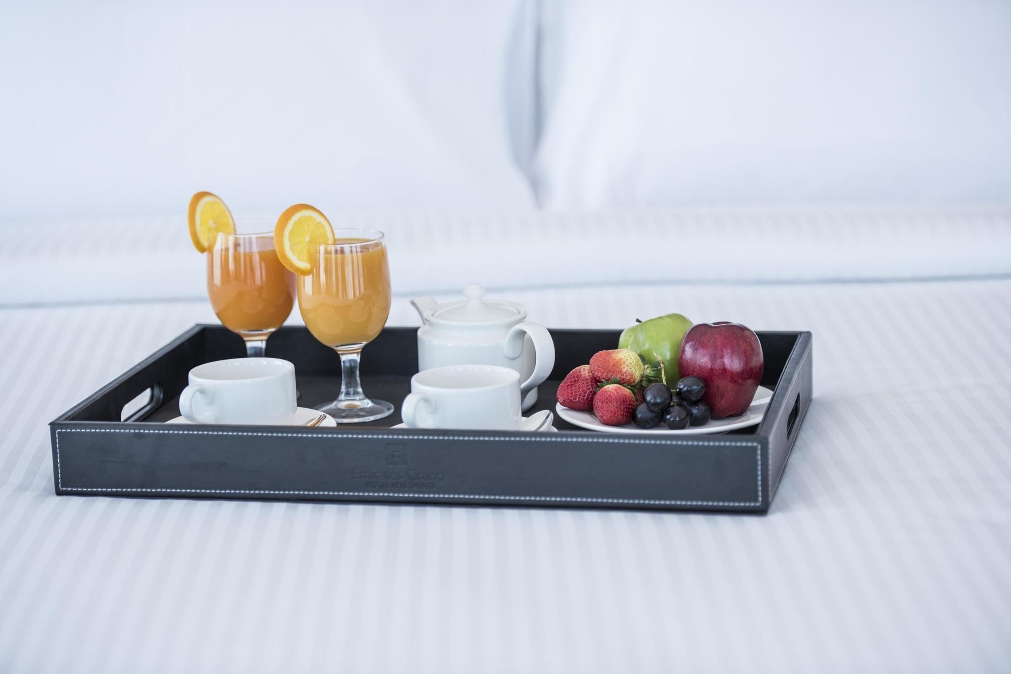 Sunday Mega Hotel Sheikh Zayed Road Near Difc Formerly Emirates Grand Hotel Dubai Exteriör bild